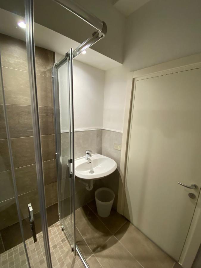 Hotel Silver Ріміні Екстер'єр фото